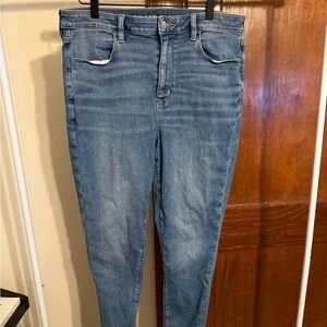 American Eagle Outfitters Light Blue Skinny Jeans